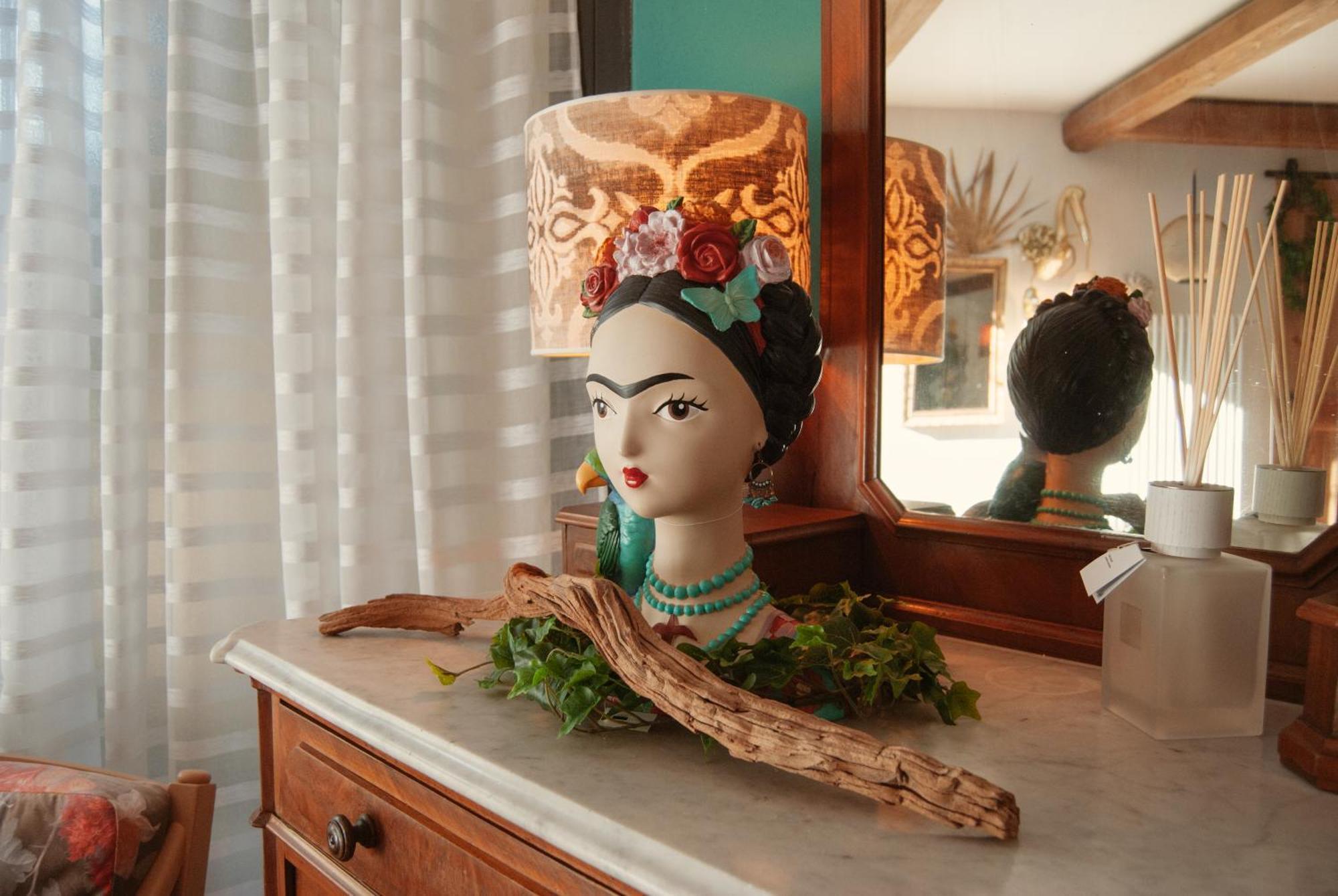 קאפרינו ורונזה Welcome Traveller Frida'S Rooms מראה חיצוני תמונה