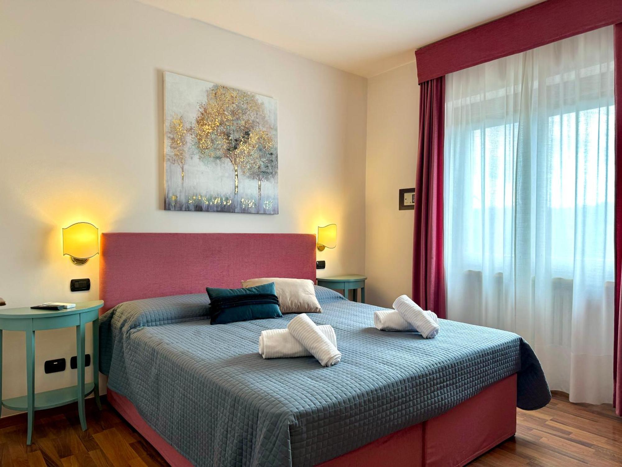 קאפרינו ורונזה Welcome Traveller Frida'S Rooms מראה חיצוני תמונה
