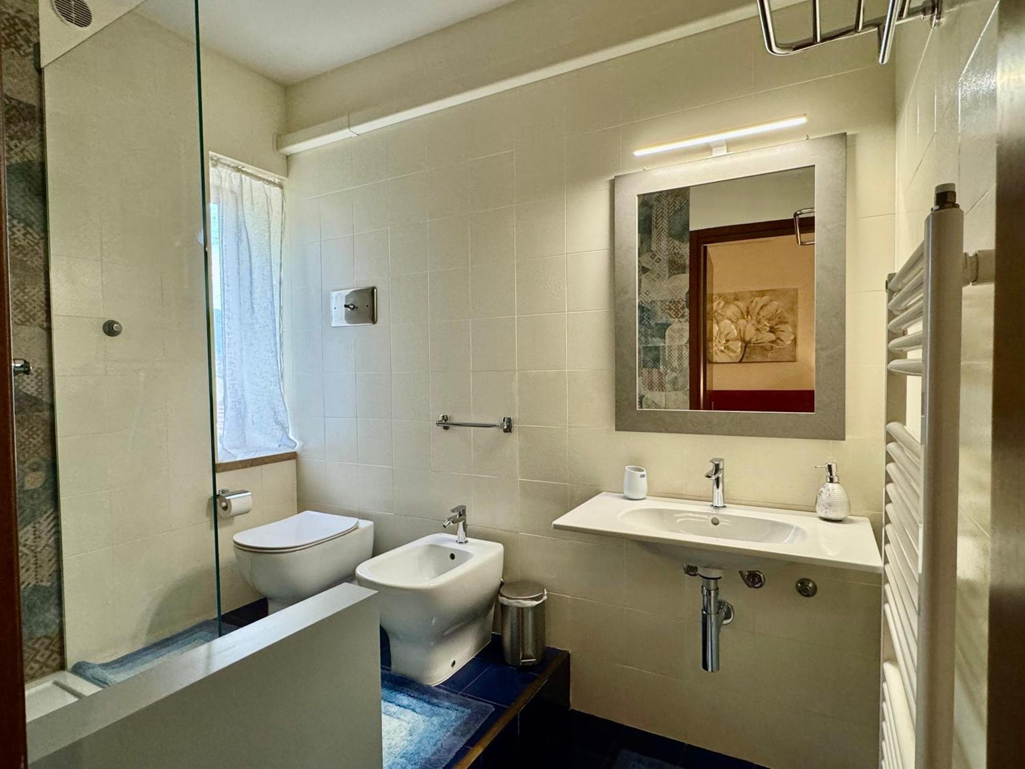 קאפרינו ורונזה Welcome Traveller Frida'S Rooms מראה חיצוני תמונה