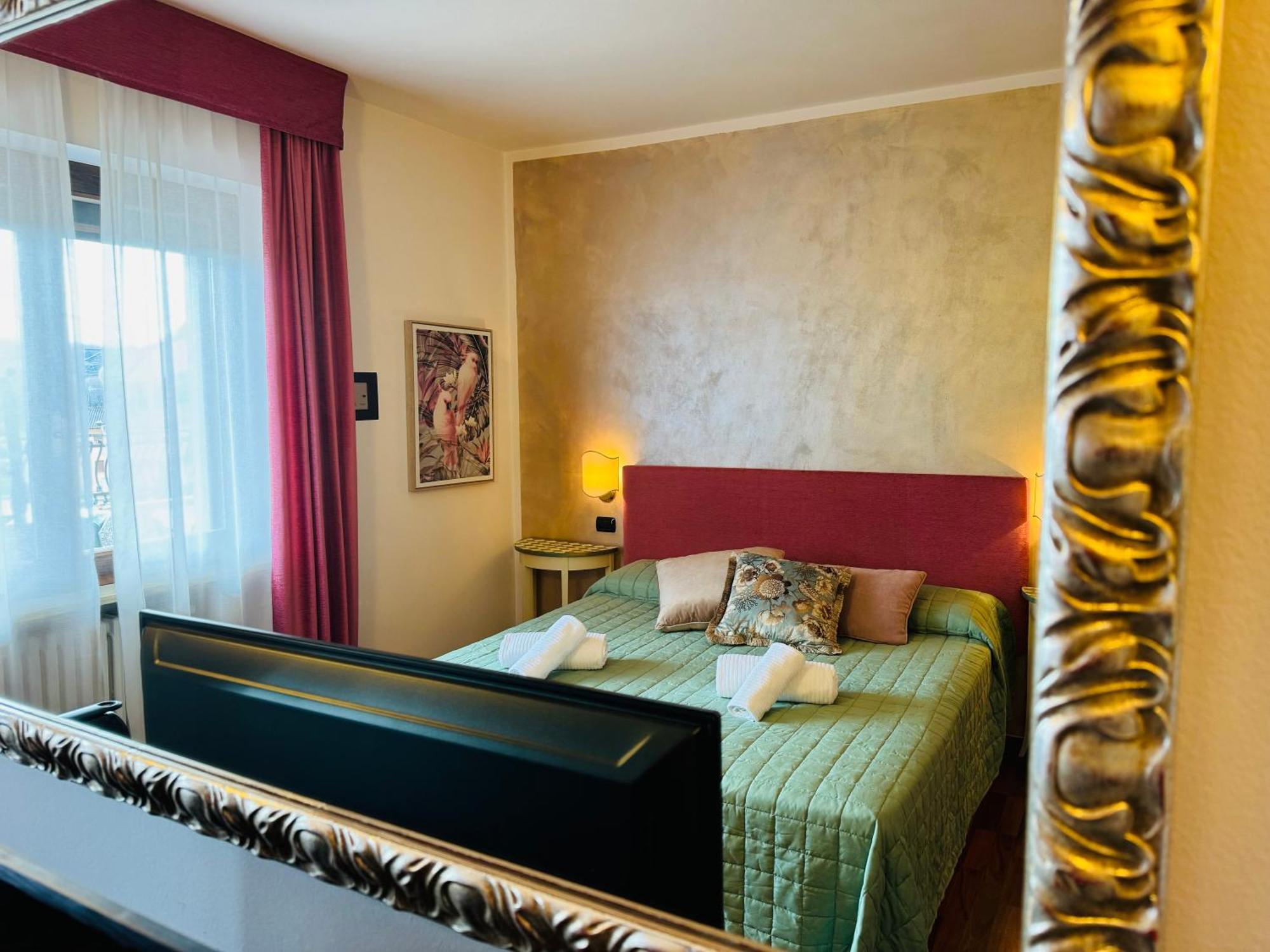 קאפרינו ורונזה Welcome Traveller Frida'S Rooms מראה חיצוני תמונה